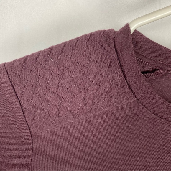 ANN TAYLOR Burgundy T Shirt - Picture 2 of 5